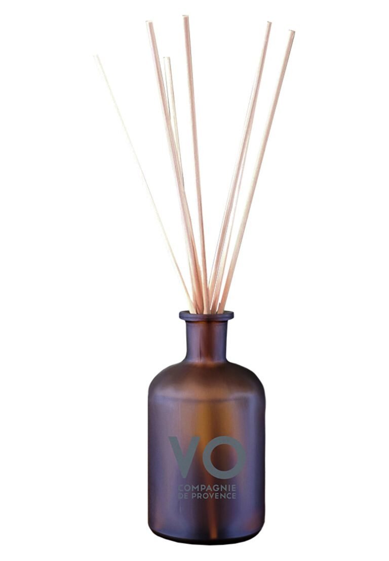 compagnie-de-provence-black-jasmine-stick-aroma-diffuser-250-ml-1706767720