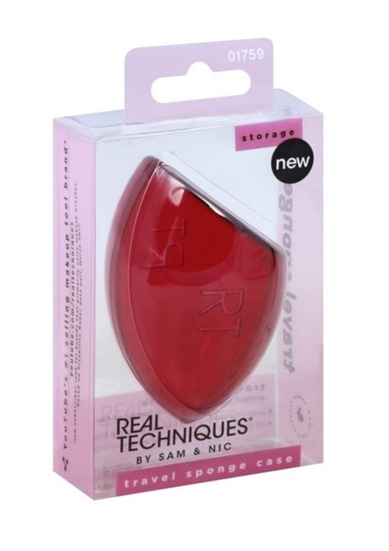 real-techniques-miracle-makeup-sponge-1680007050