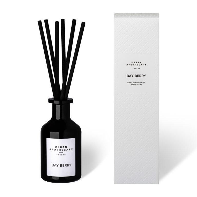 urban-apothecary-red-cedar-stick-aroma-diffuser-200-ml-1706778605