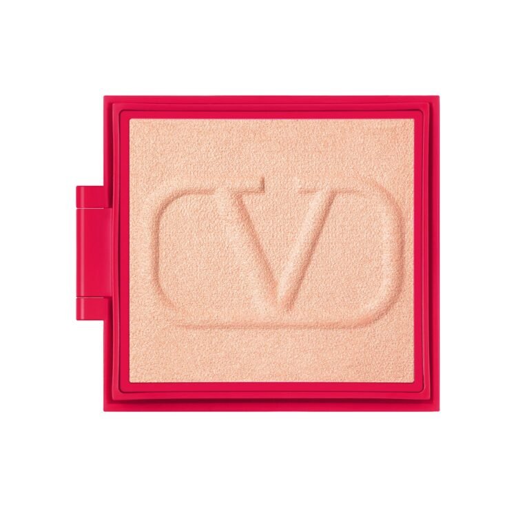 valentino-go-clutch-glow-compact-powder-01-very-light-refill-4-2-g-1725370373