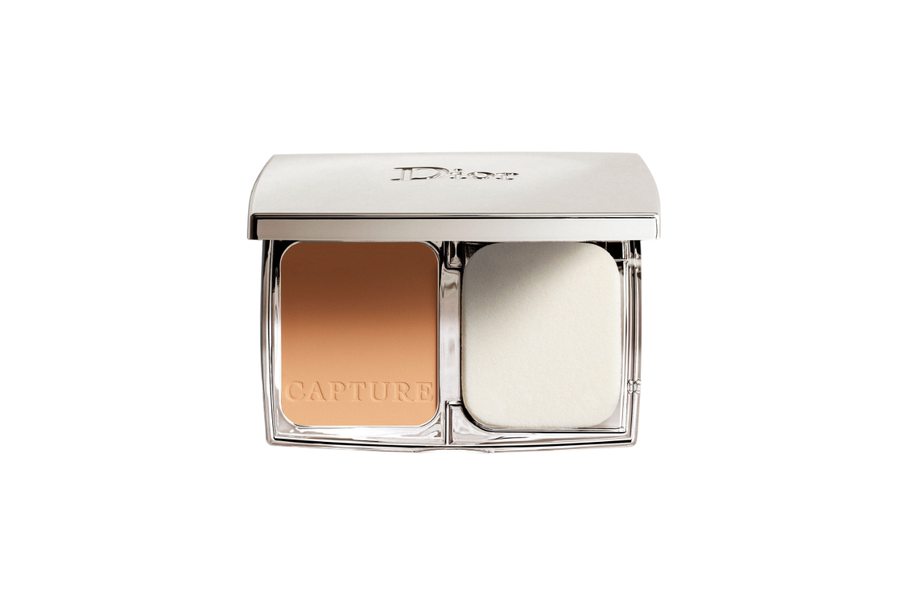 christian-dior-capture-totale-long-lasting-compact-foundation-20-light-beige-11-g-1745835971