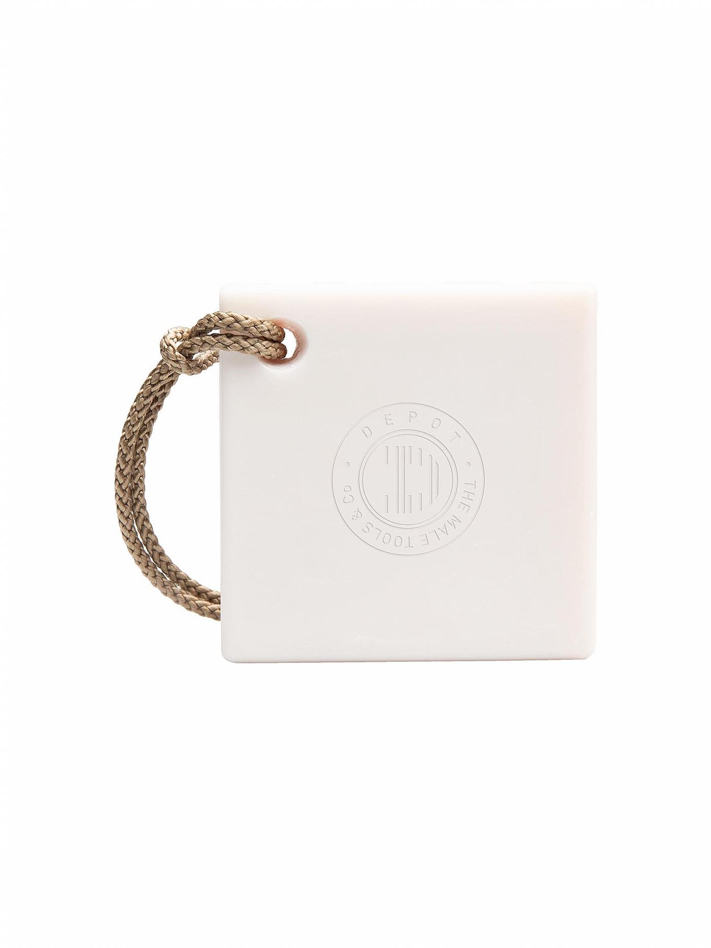 depot-600-body-solutions-no-602-botanical-complex-cleansing-classic-cologne-scented-soap-bar-floral-notes-30-g-1699612449-1